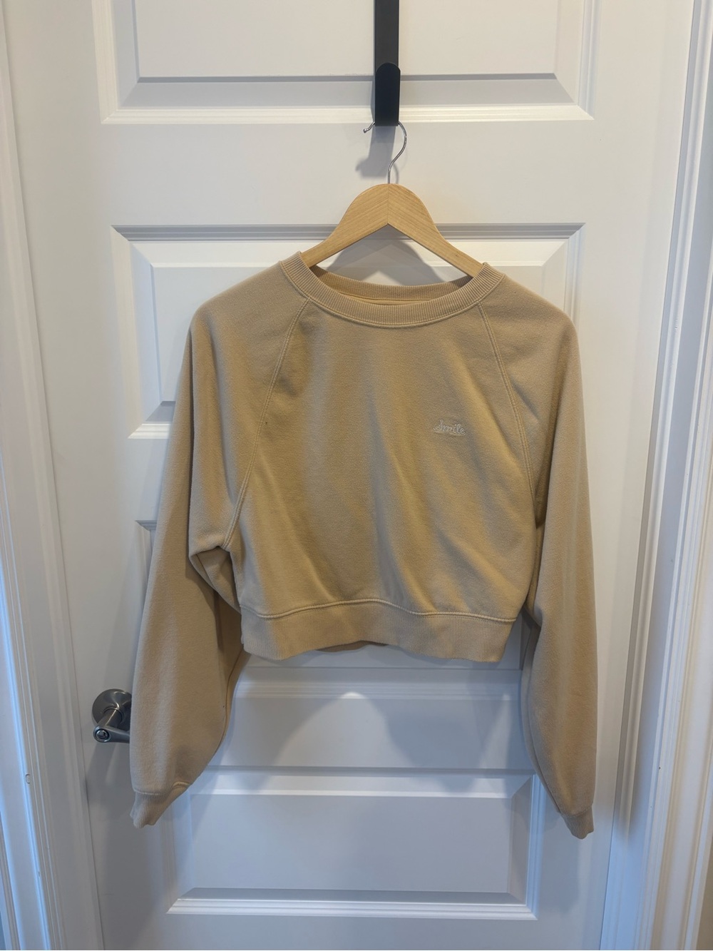 Casual Cropped Sweatshirt - Beige